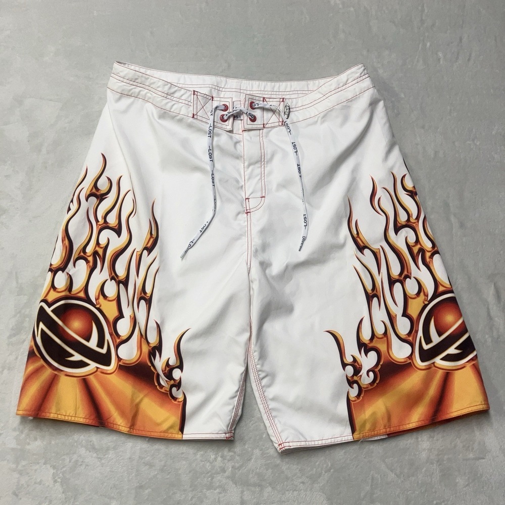 RARE Lost Enterprises Board Shorts Flames AOP Swim Men 38 (37x10) Y2K VTG GRAIL